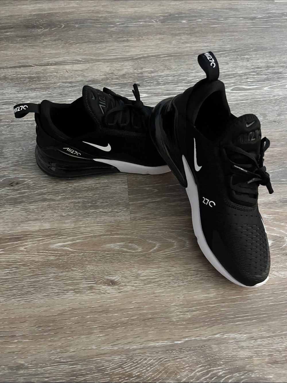 Nike Black & White Air Max 270
